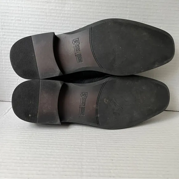 Stacy Adams suede‎ buckle loafer